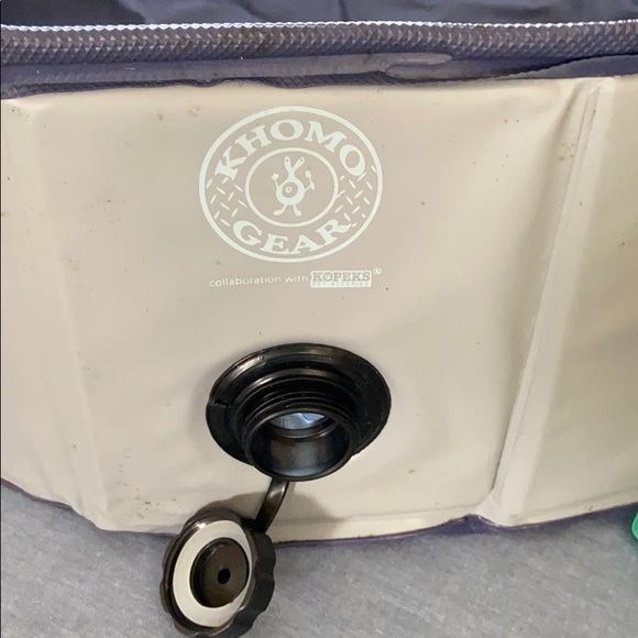 Small dog pool like new - Picture 2 of 7